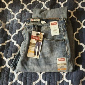 Wrangler Slim Straight Blue Jeans